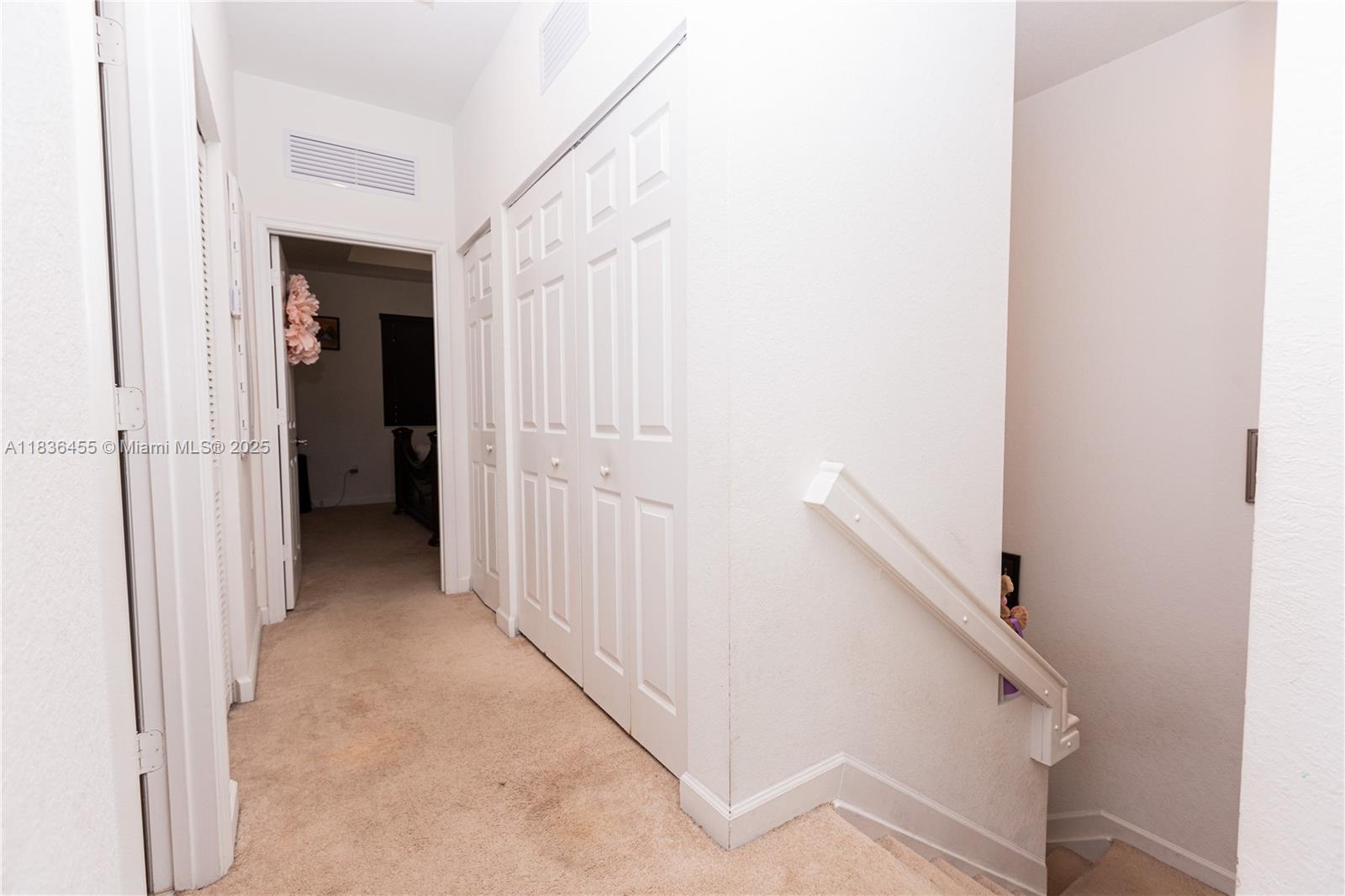 TROTTERS CHASE - Residential