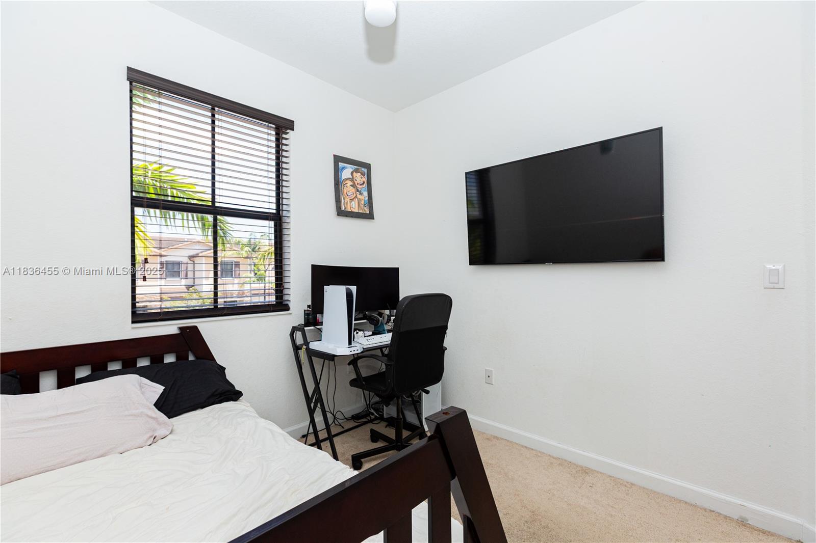 TROTTERS CHASE - Residential