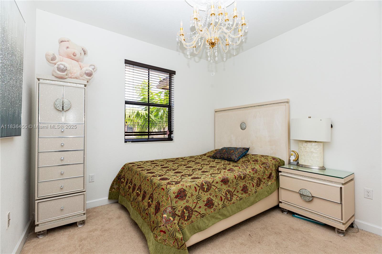 TROTTERS CHASE - Residential