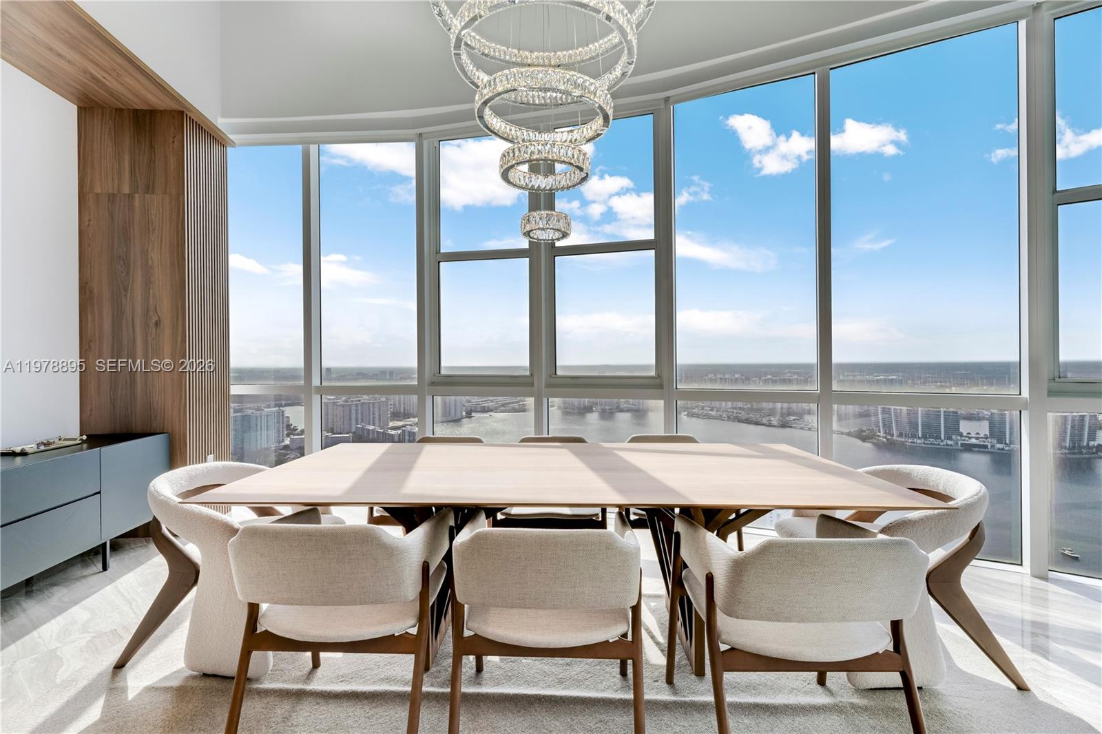 TRUMP ROYALE CONDO - Residential