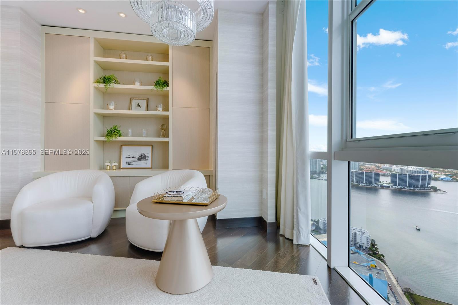 TRUMP ROYALE CONDO - Residential