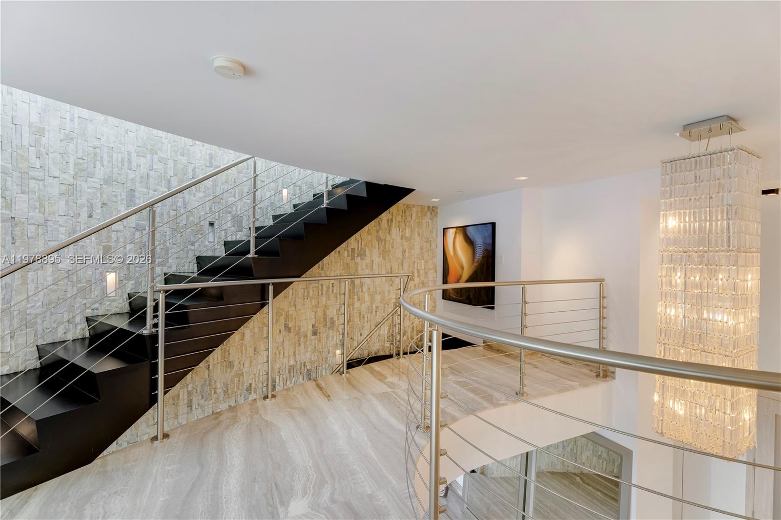 TRUMP ROYALE CONDO - Residential