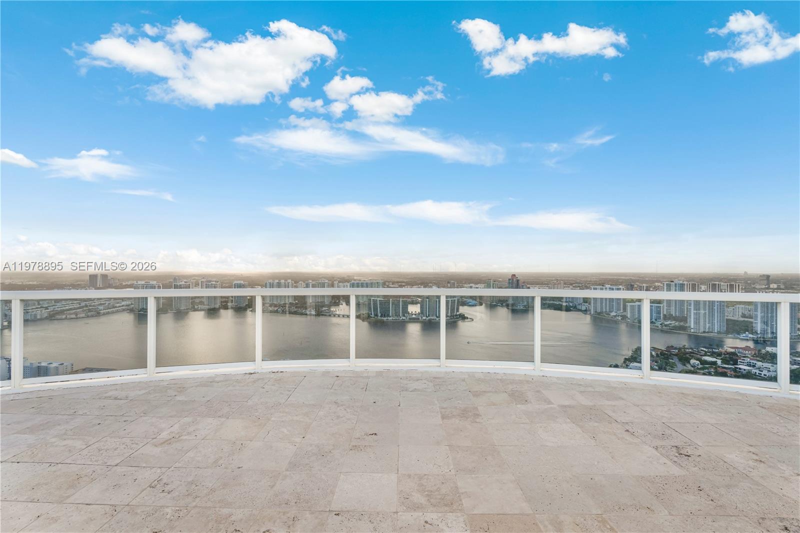 TRUMP ROYALE CONDO - Residential