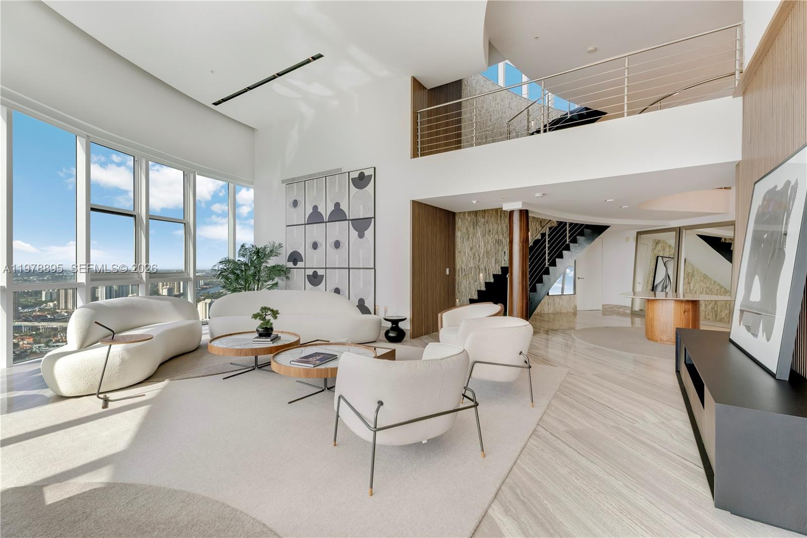 TRUMP ROYALE CONDO - Residential