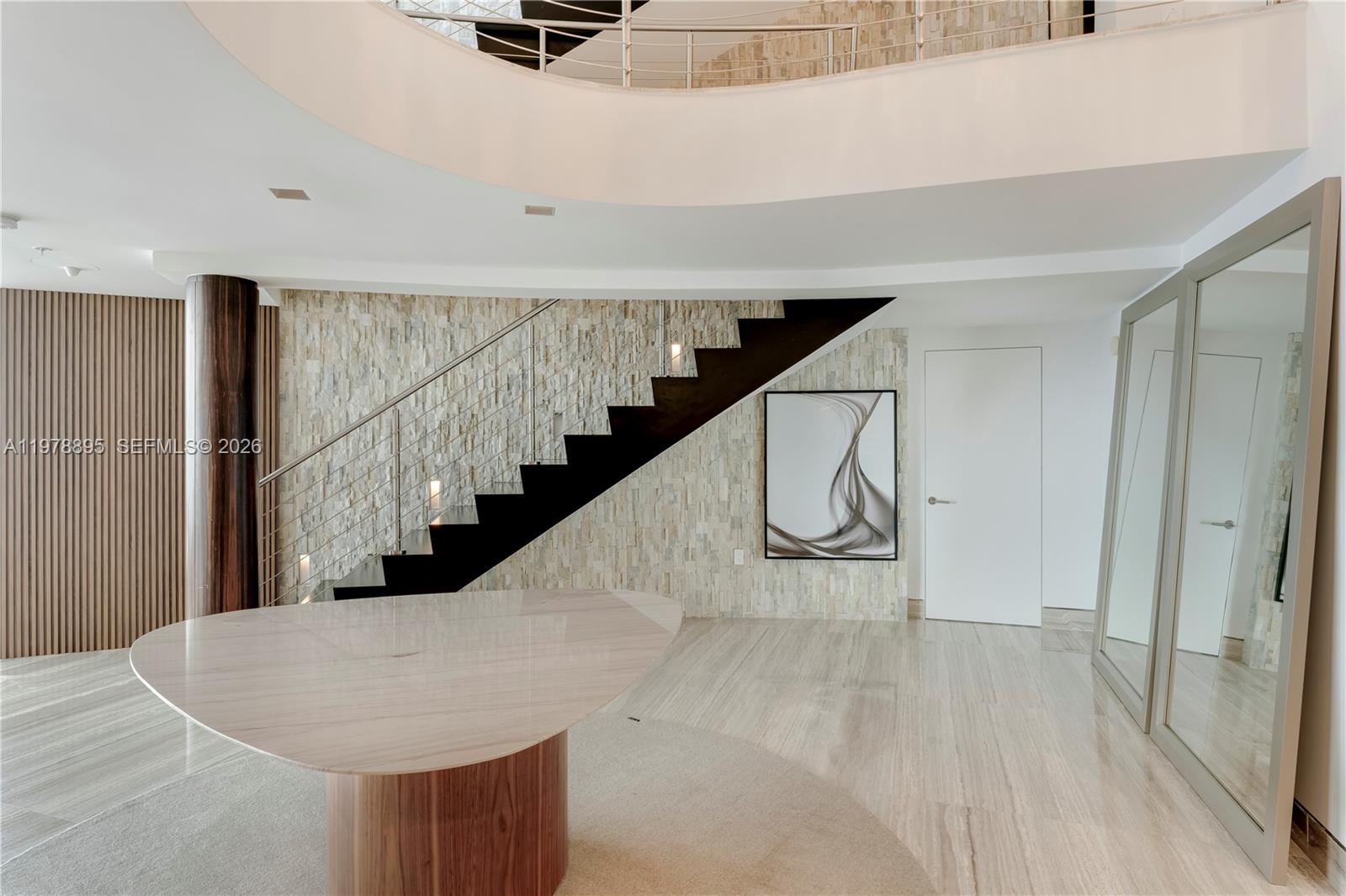 TRUMP ROYALE CONDO - Residential