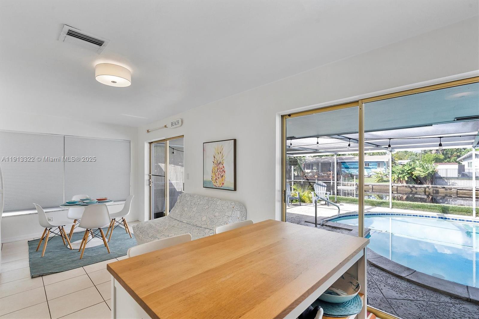 ROYAL PALM ACRES SECOND S - Residential