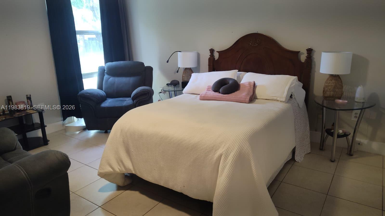 AVILA CONDO - Residential