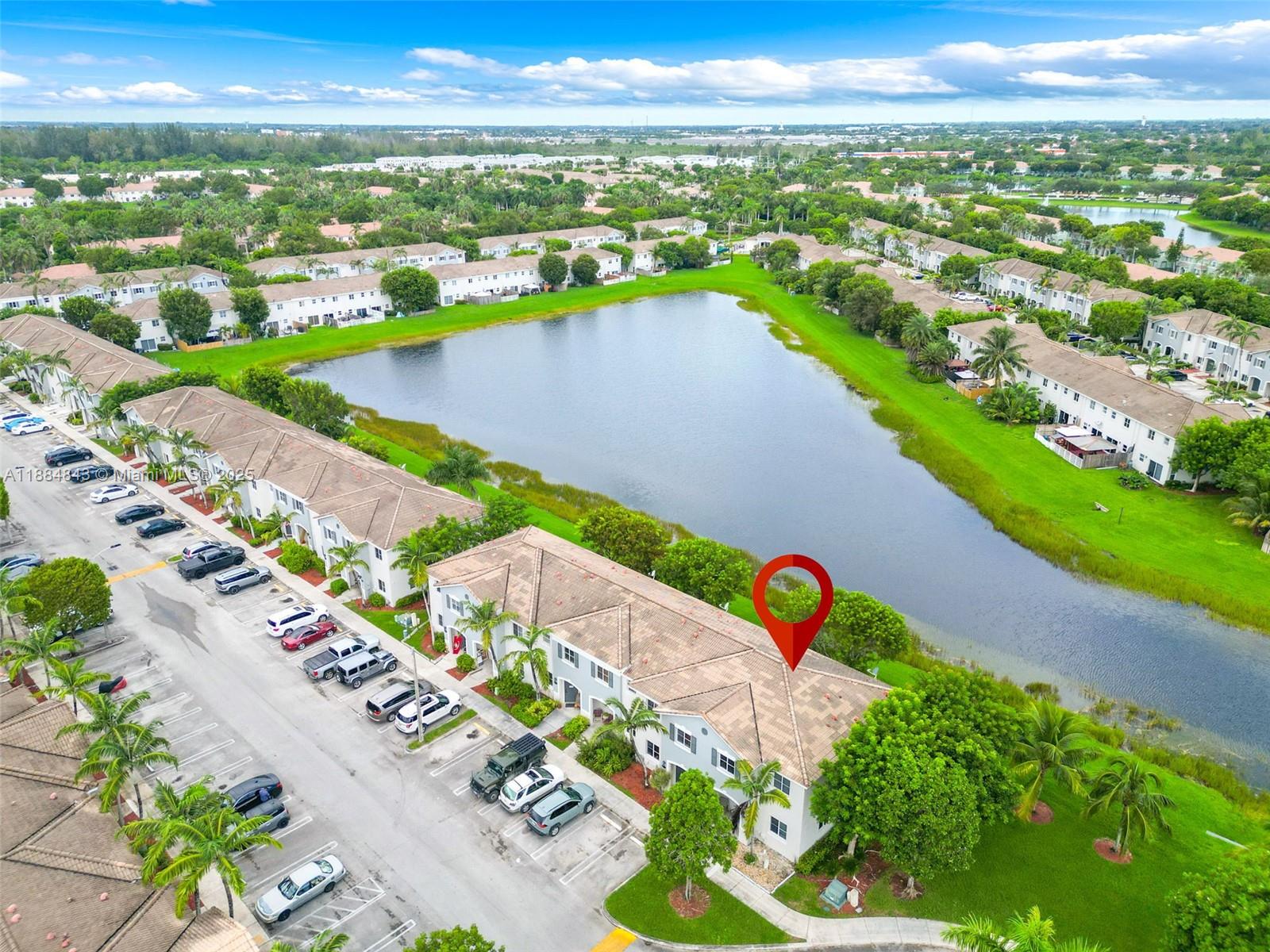 VENETIA GROVE - Residential