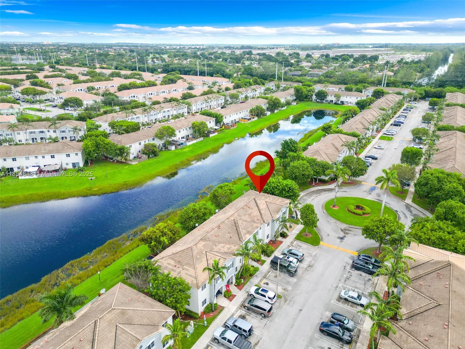 VENETIA GROVE - Residential