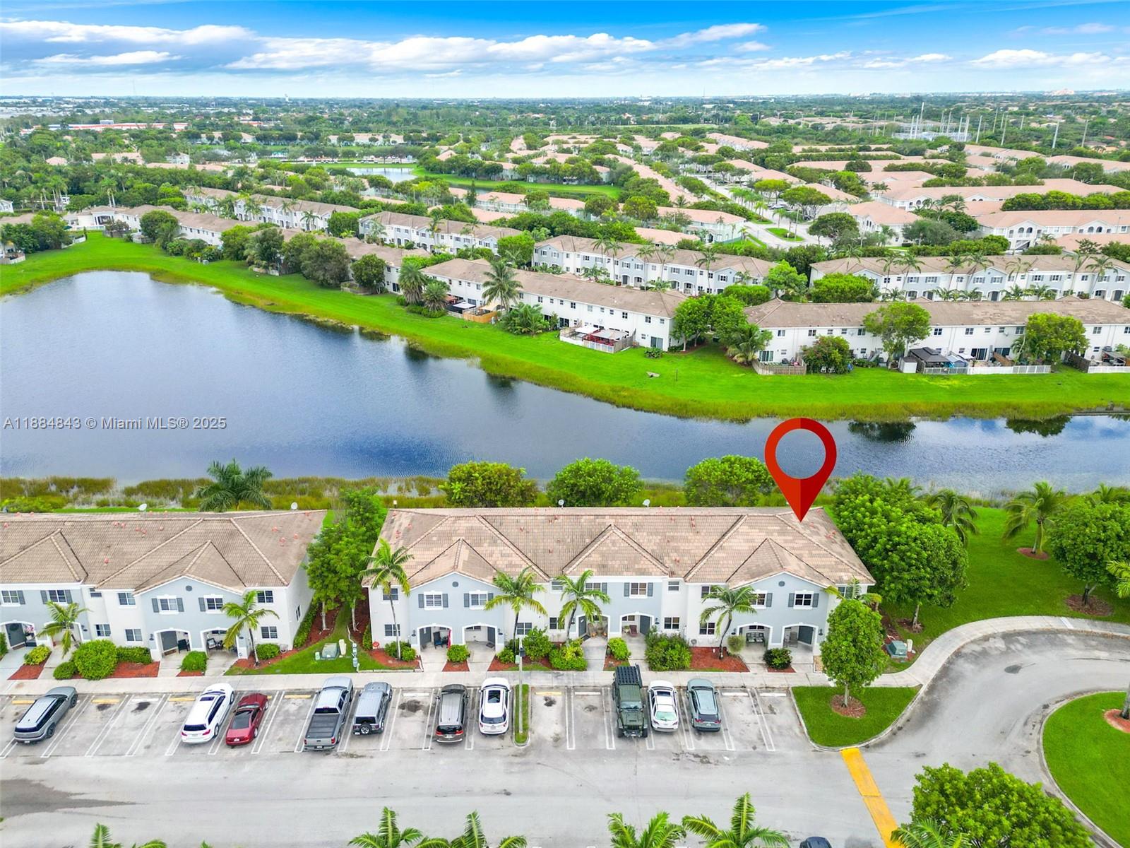 VENETIA GROVE - Residential