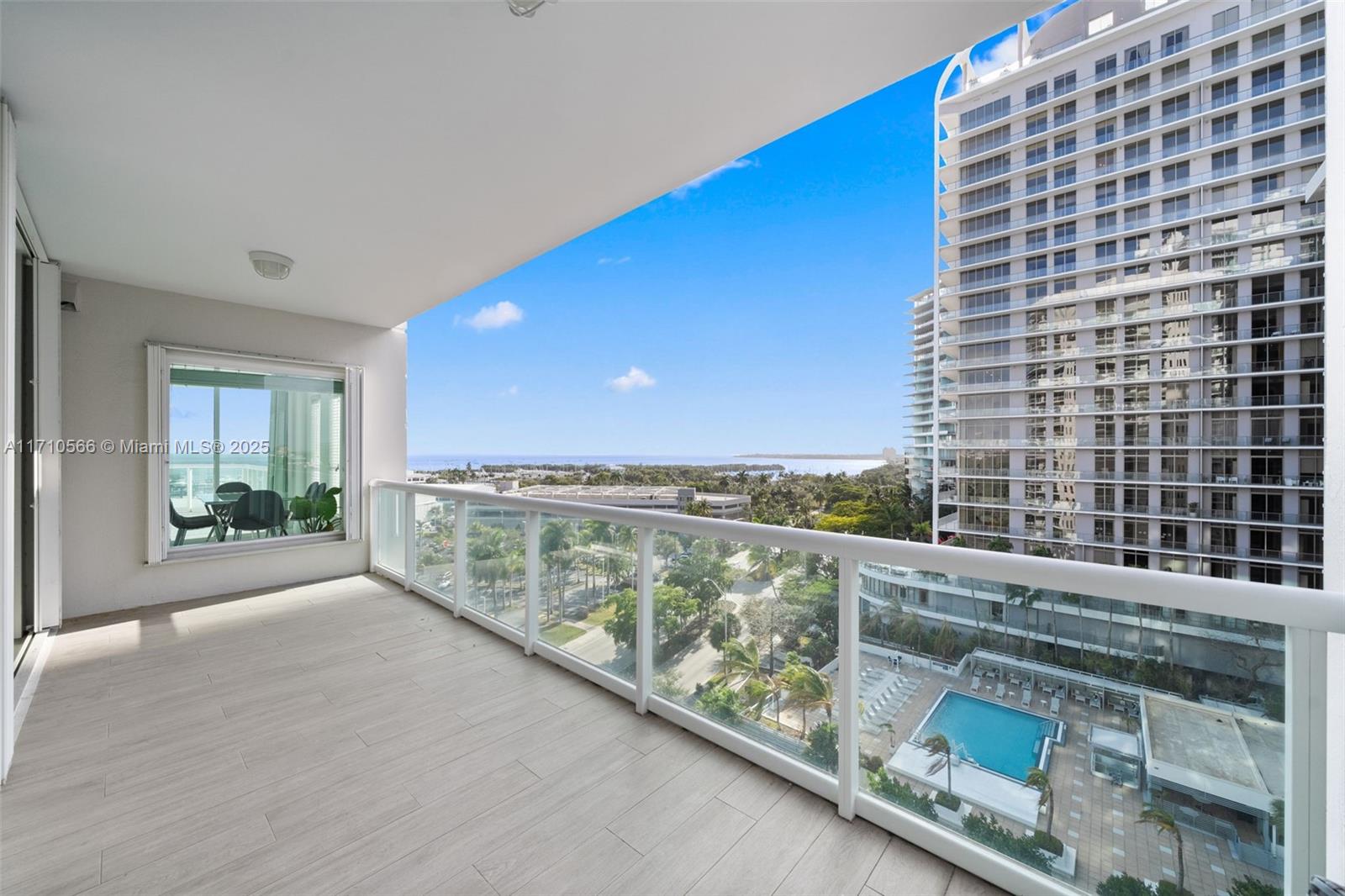GROVE HILL TOWER CONDO - Residential