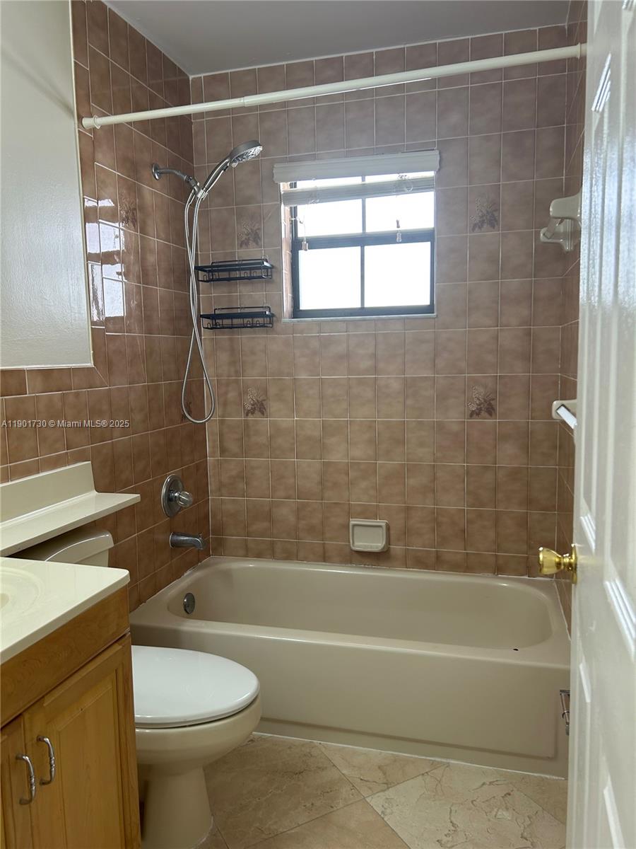 GARSON SUB SEC 1 - Residential Lease