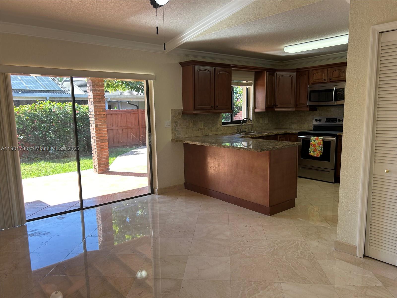 GARSON SUB SEC 1 - Residential Lease