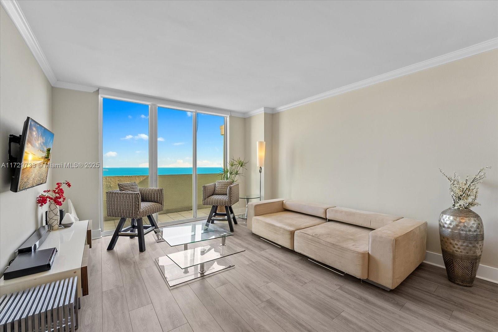 AVAILABLE FURNISHED starting NOW! YEARLY LEASE ONLY! Experience luxury living in a beautifully remodeled 1-bedroom, 1-bathroom unit featuring elegant parquet floors and a beautiful bedroom. Enjoy breathtaking views of both the ocean and the city skyline. Residents have access to the Yacht Club's premium amenities, including a sparkling pool, tennis court, spa, BBQ area, fitness center, and an on-site convenience store. Just a short walk to the beach and popular restaurants. This South Beach gem is a must-see! See broker’s remarks for showing.