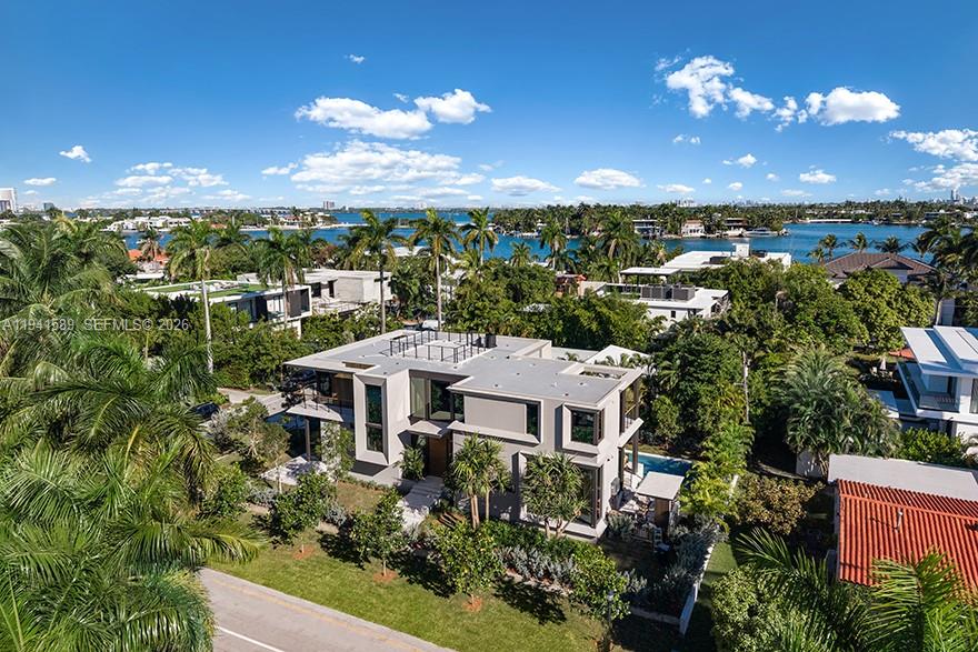 HIBISCUS ISLAND - Residential