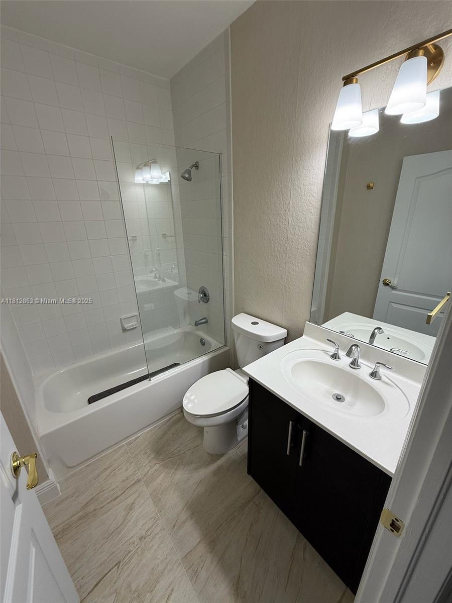 TOWNS AT SEASCAPE - Residential Lease