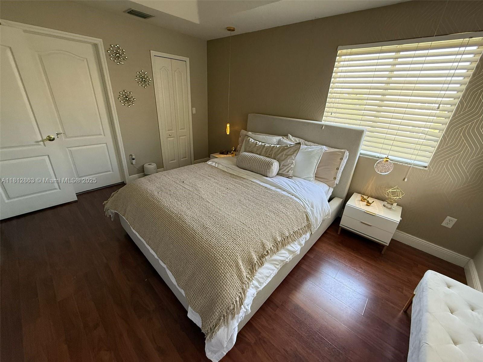 TOWNS AT SEASCAPE - Residential Lease