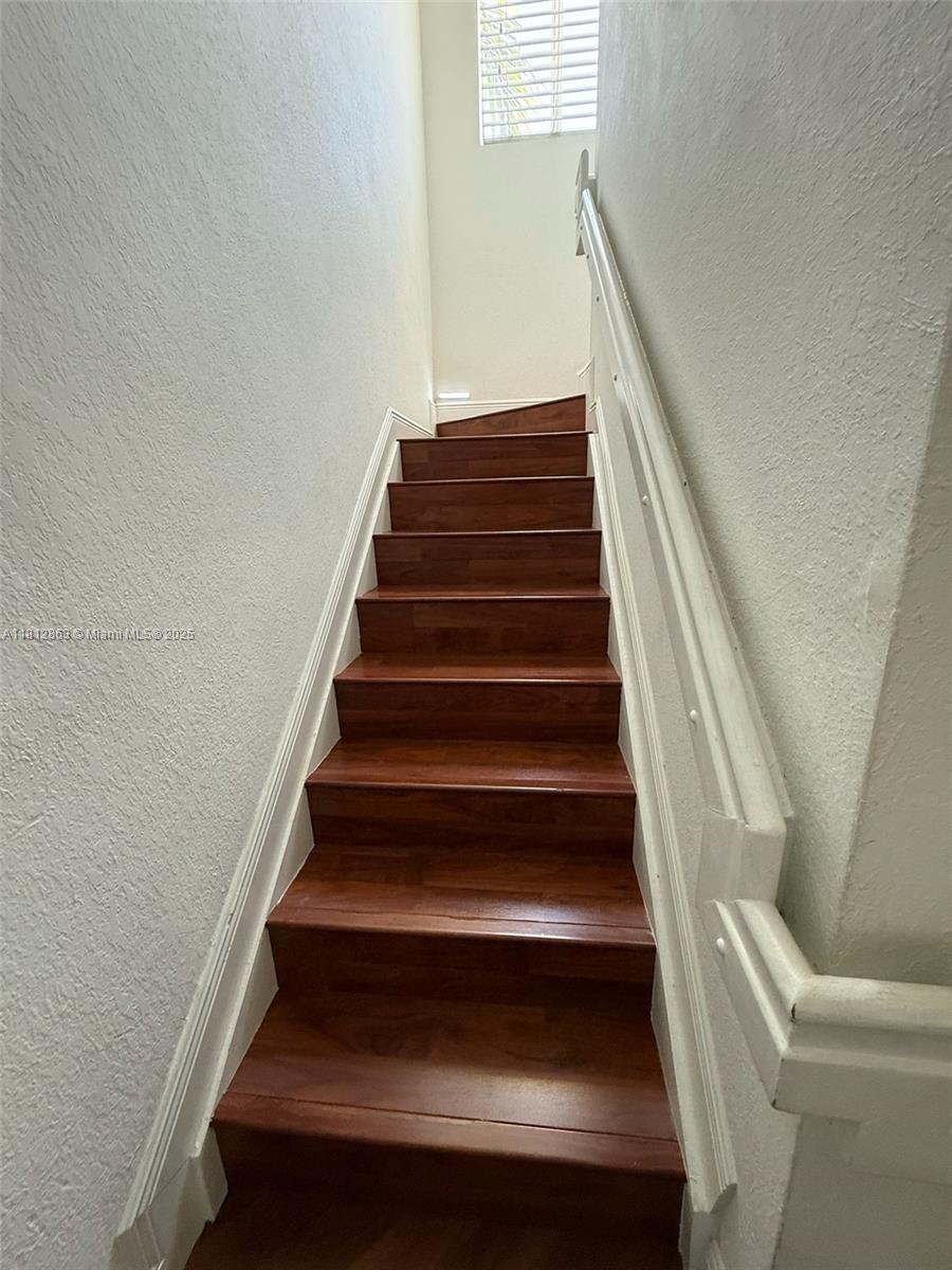 TOWNS AT SEASCAPE - Residential Lease