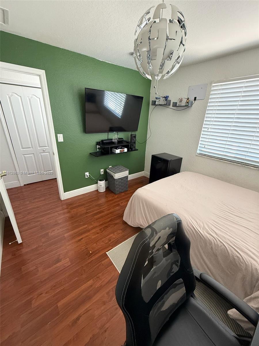 TOWNS AT SEASCAPE - Residential Lease