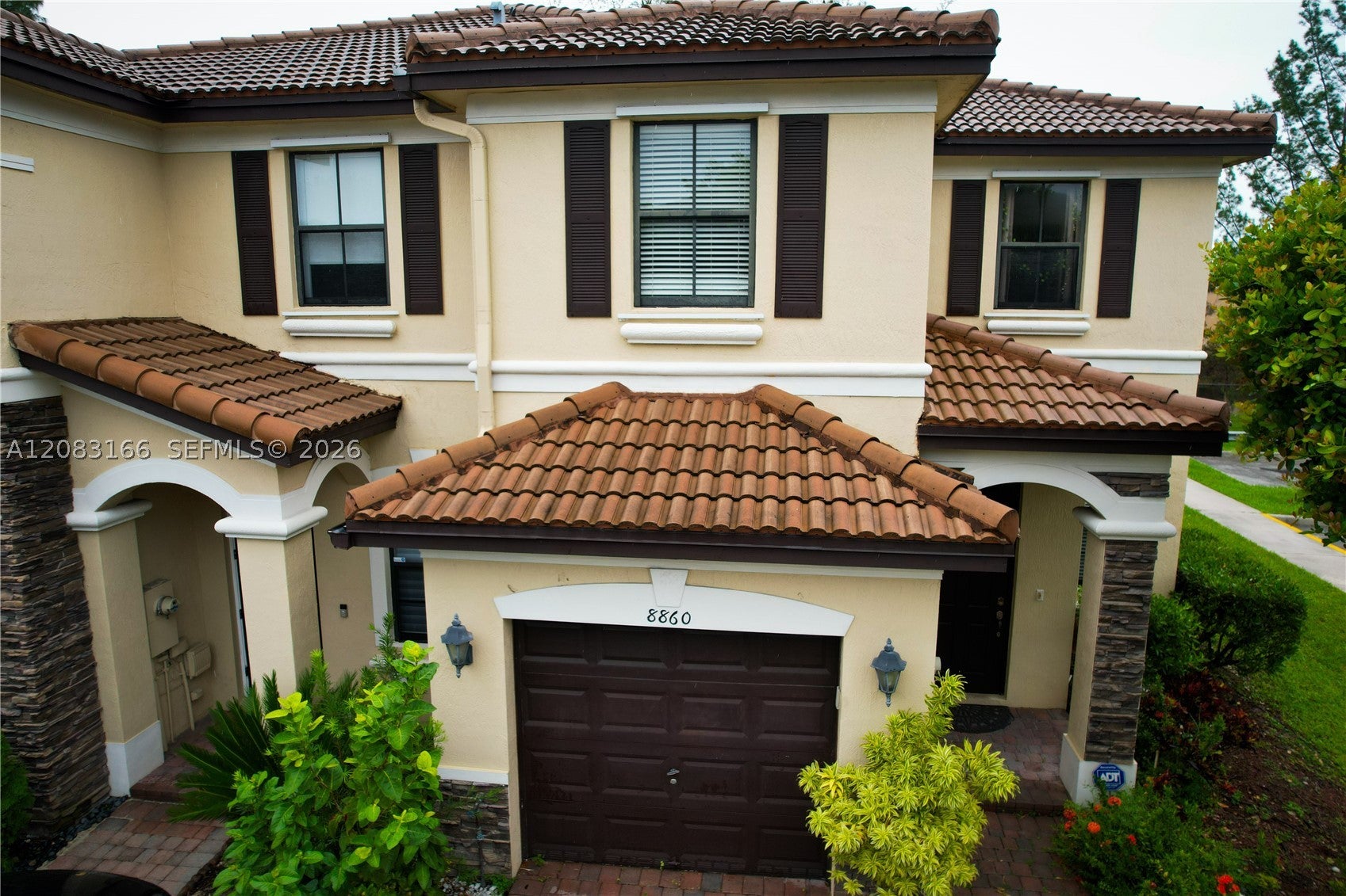 8860 NW 116 Path