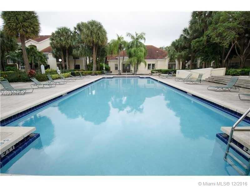 Hollywood Parc Condo - Residential Lease