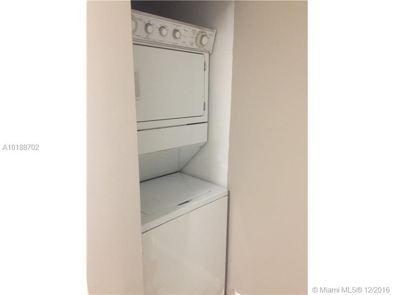 Hollywood Parc Condo - Residential Lease