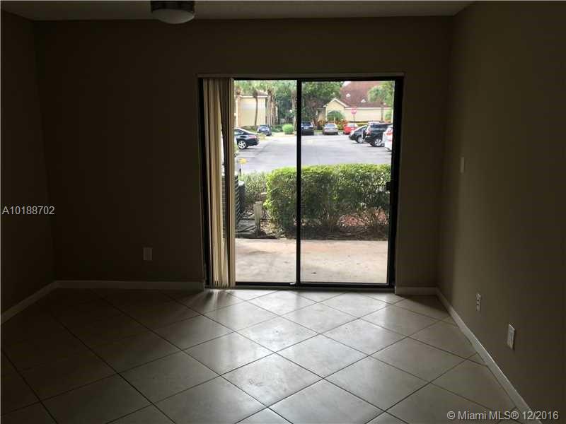 Hollywood Parc Condo - Residential Lease