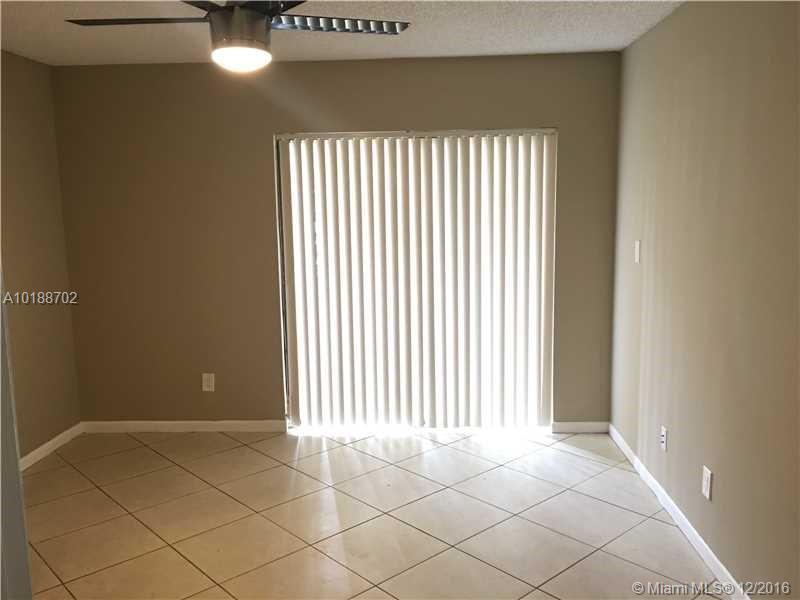 Hollywood Parc Condo - Residential Lease