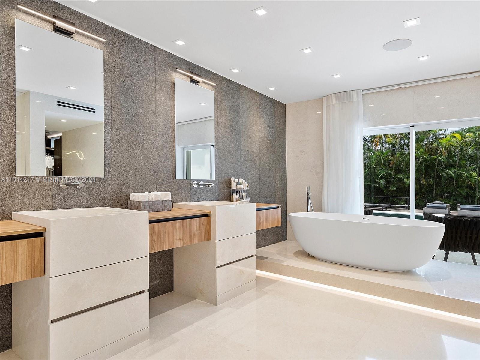 GOLDEN ISLES SEC - Residential