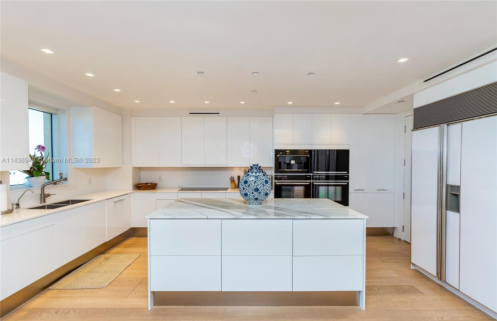 Ocean Club - Residential