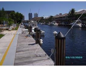 EDEN ISLES CONDO PART 1 - Residential