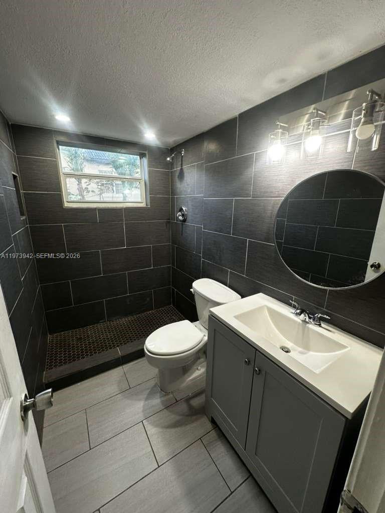 PARADISE AT SUNSET CONDO - Residential