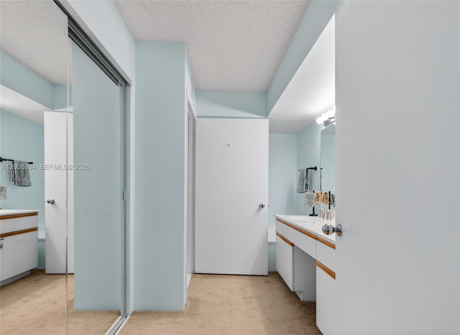 MYSTIC POINTE TOWER 600 C - Residential Lease