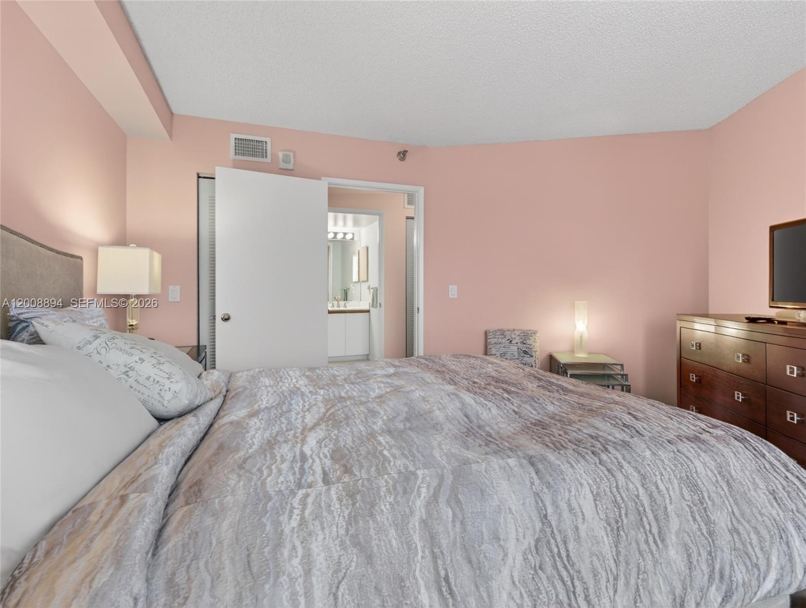 MYSTIC POINTE TOWER 600 C - Residential Lease