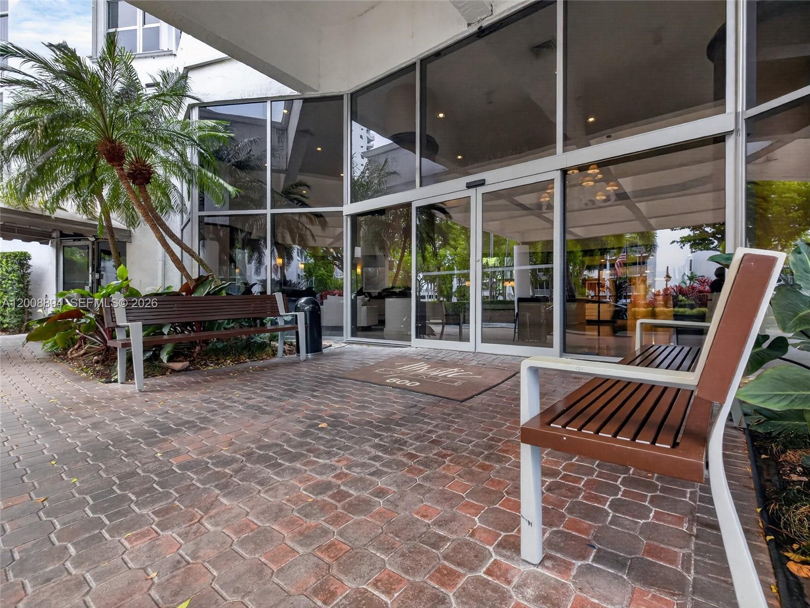 MYSTIC POINTE TOWER 600 C - Residential Lease