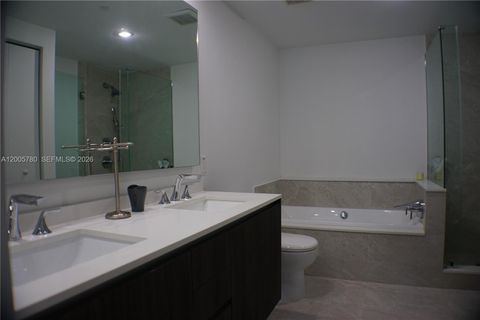Tiny photo for 488 NE 18th St #2008, Miami, FL 33132 (MLS # A12005780)