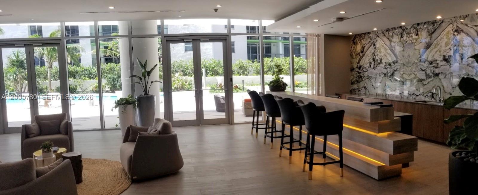 ARIA ON THE BAY CONDO - Residential