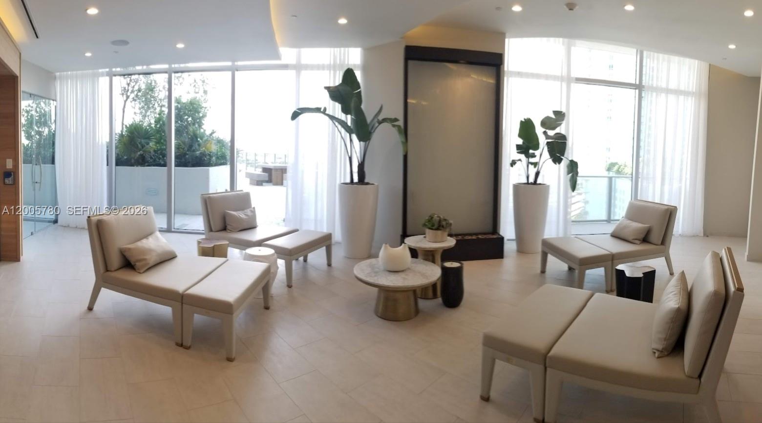 ARIA ON THE BAY CONDO - Residential