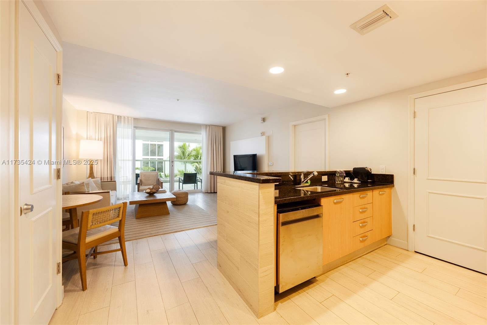 Q CLUB RESORT & RESIDENCE - Residential
