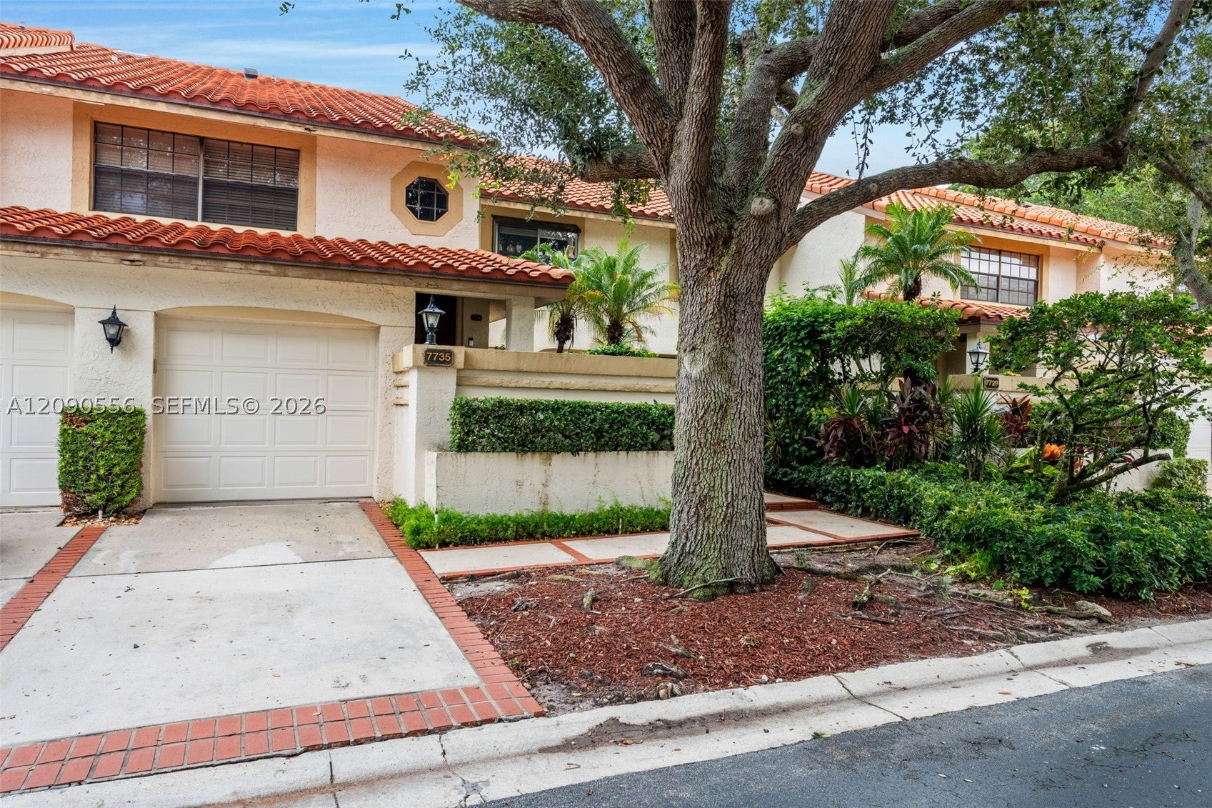 7733 La Mirada Dr