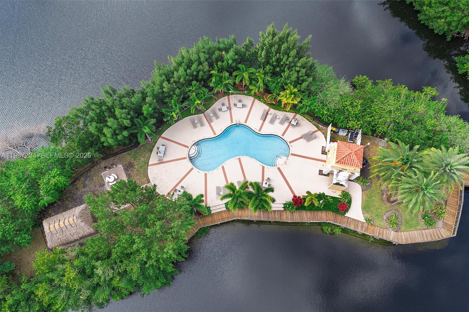 SHERIDAN OCEAN CLUB - Residential