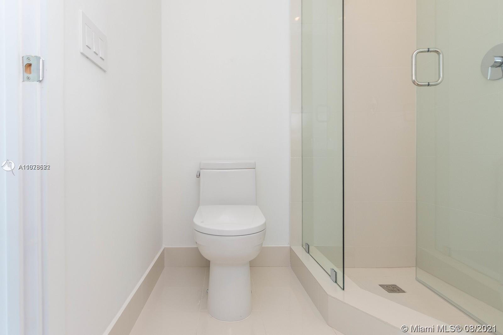 GRAN PARAISO CONDO - Residential Lease