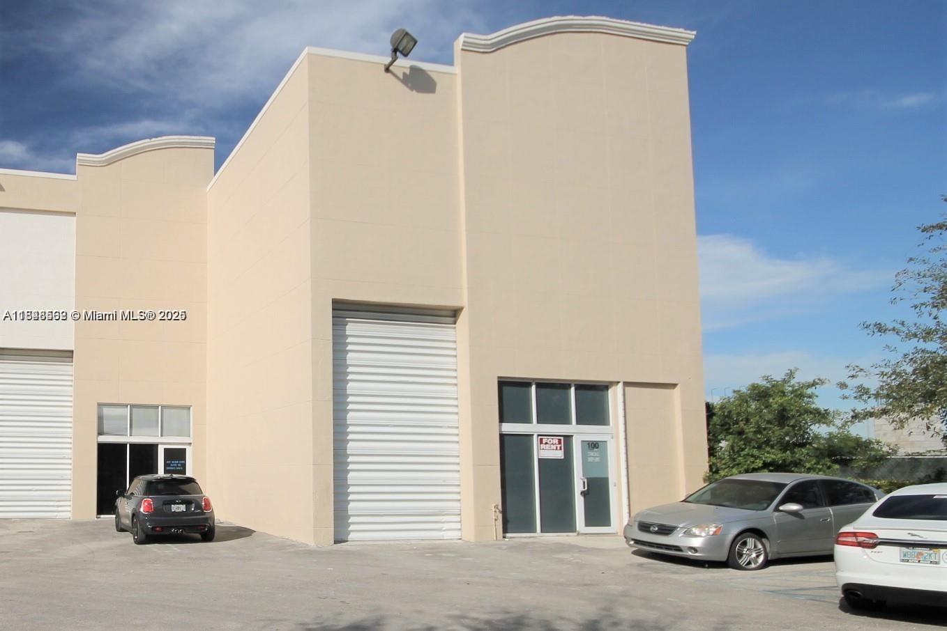 Awesome Corner Unit Warehouse & Office combination, total 2610 Sqft. Exclusive High Dock truck load door, ideal for logistic business. Centrally located 5min away from the International Mall. Approx. 400 SqFt in 2 offices with air condition. Spacious warehouse area at 27 ft High. 2 Parking Spaces. Easy to Show. 1 Year minimum lease. (No Car Dealers allowed). Moving cost: 3months rent (first month, last month and 1 month deposit). Minimun 1 year lease