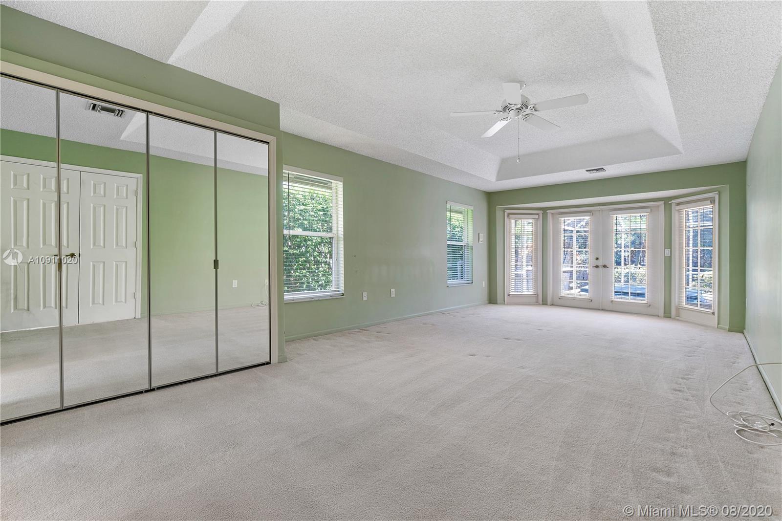 BOULEVARD FOREST - Residential