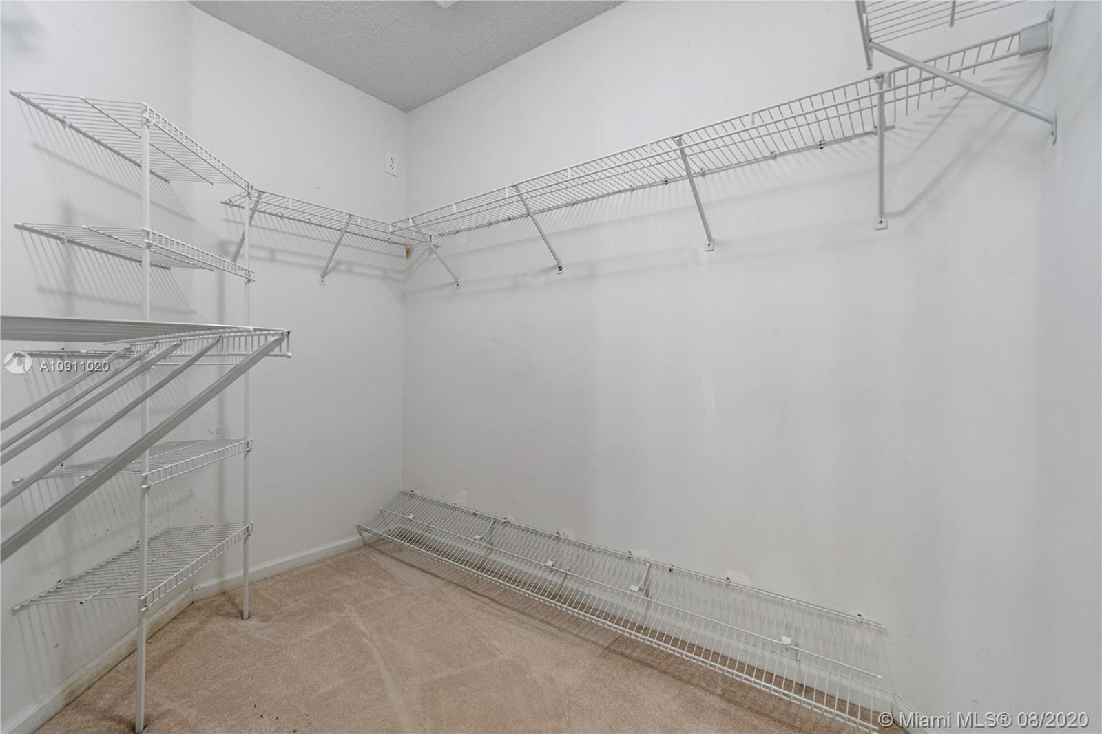 BOULEVARD FOREST - Residential