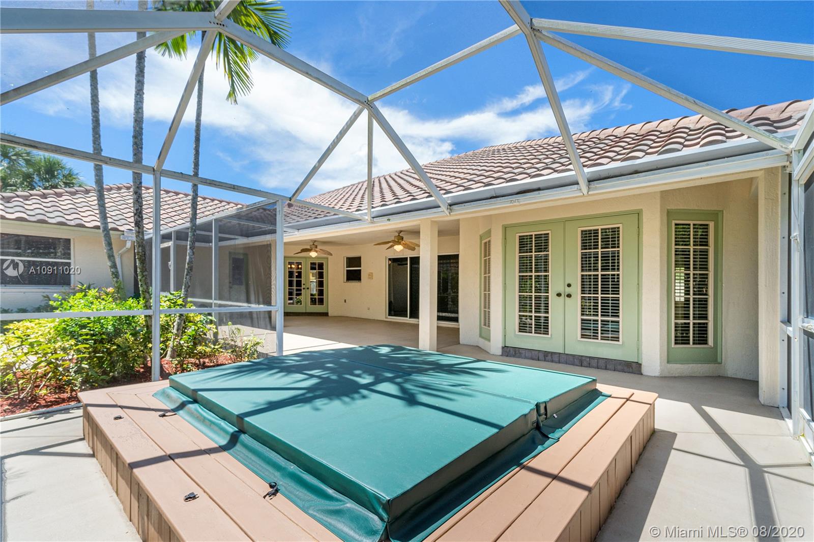 BOULEVARD FOREST - Residential