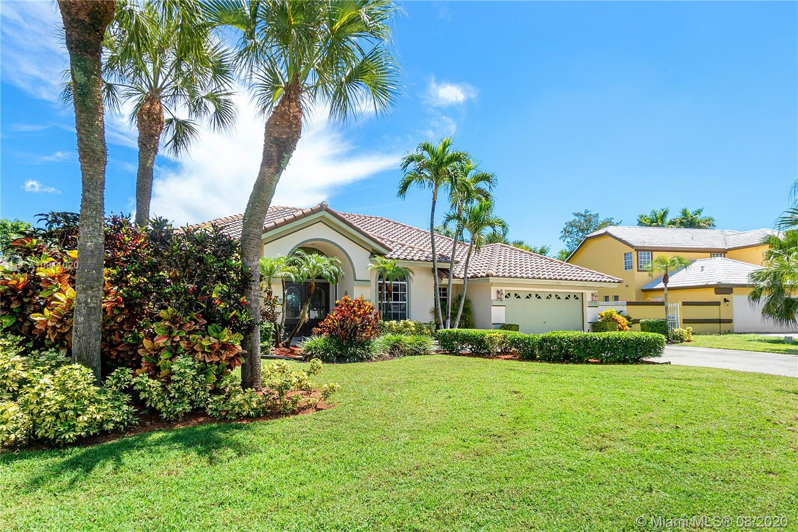 BOULEVARD FOREST - Residential