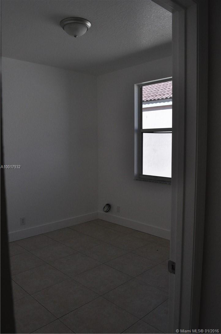 MAYFAIR AT PARKLAND - Residential Lease