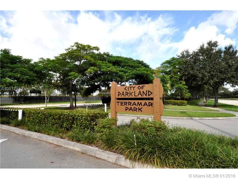 MAYFAIR AT PARKLAND - Residential Lease