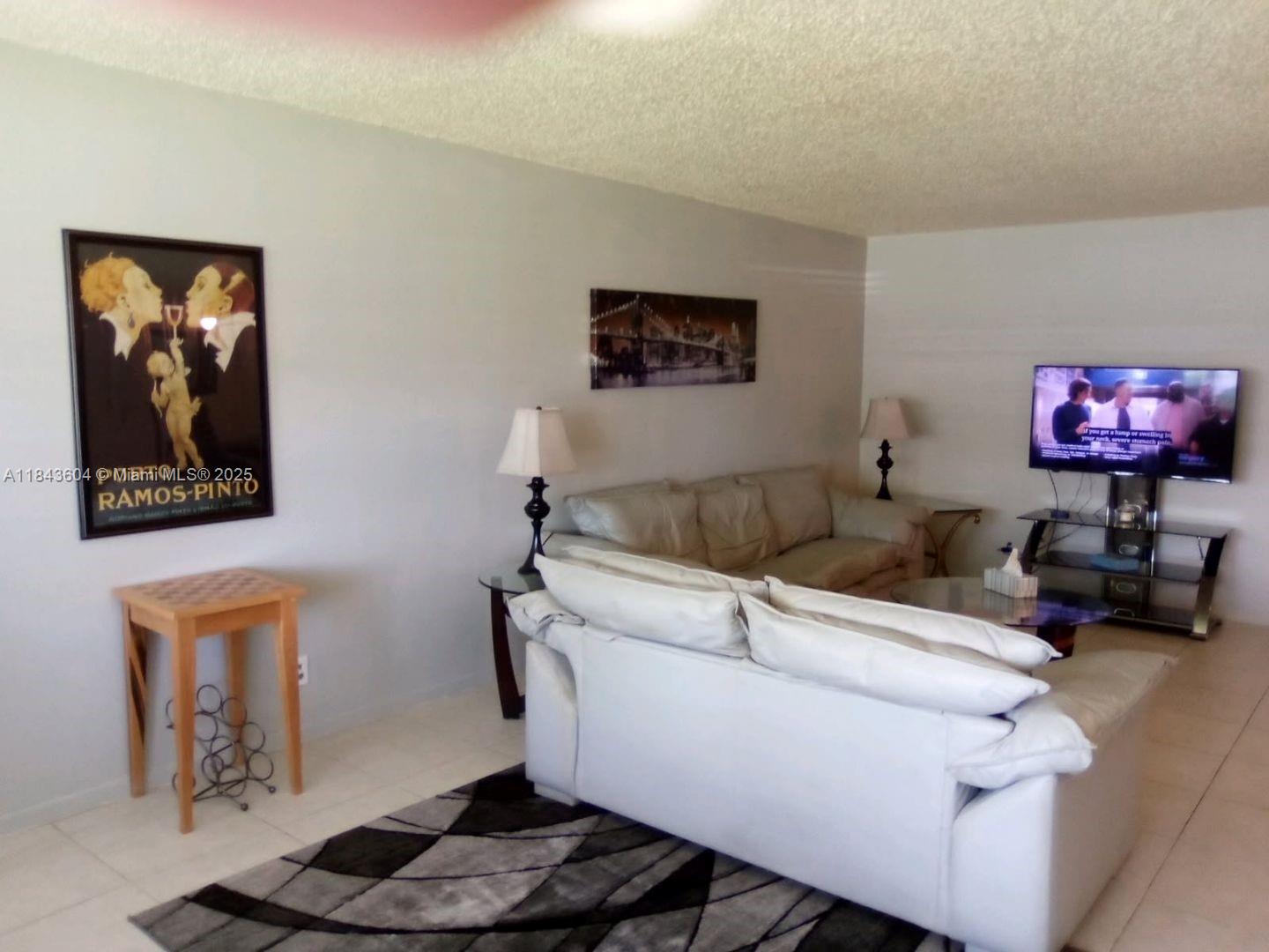 HIGH POINT OF DELRAY SEC - Residential